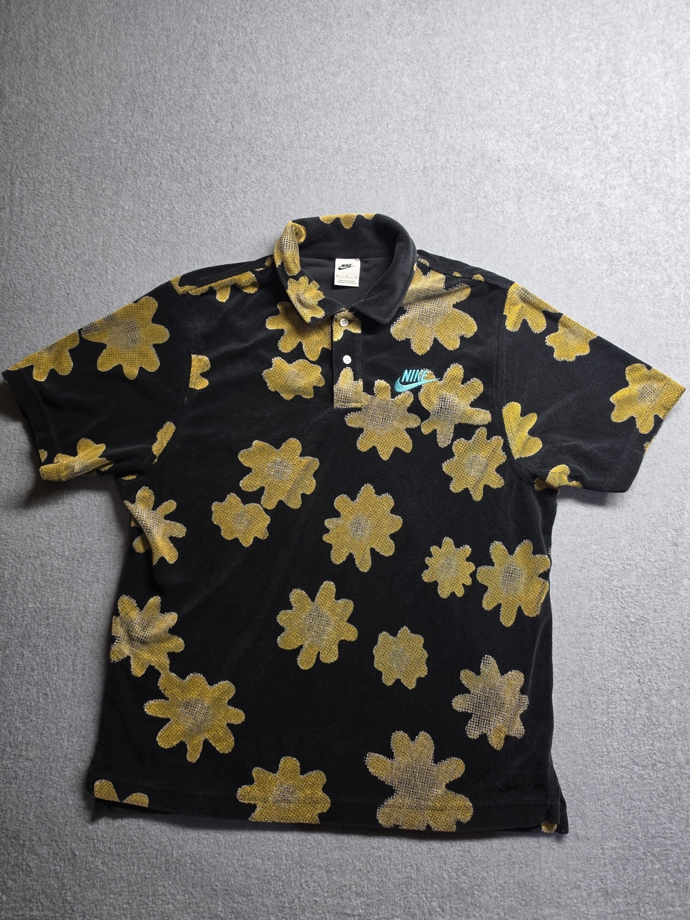 Nike DM5032-010 Men Sportswear Polo Oversized Loose Fit Black Yellow Size Medium